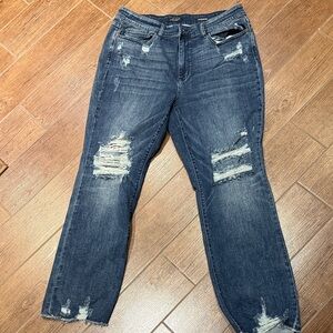 NWOT Judy Blue Dark Blue Distressed Slim Boyfriend Jeans